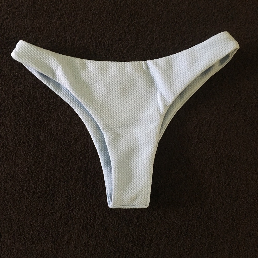 NWT High Cut Cheeky Bikini Bottoms in Baby Blue